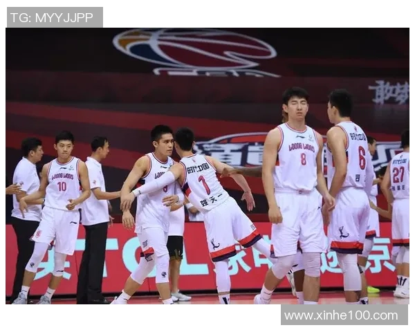 赛后分析:广州排球队与上海排球队的比赛节奏与战术对比探讨 赛后分析:广州排球队与上海排球队的比赛节奏与战术对比探讨